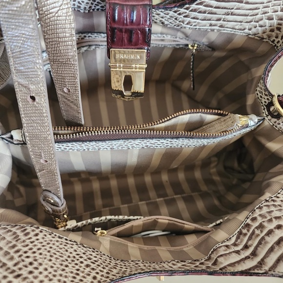 Brahmin Elisa Hobo Bag in Creme Rhodes Tri-Texture lizzard croc embossed🌹 - Picture 8 of 11